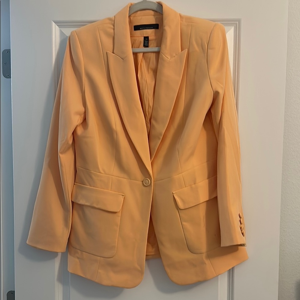 Women's melon Blazer